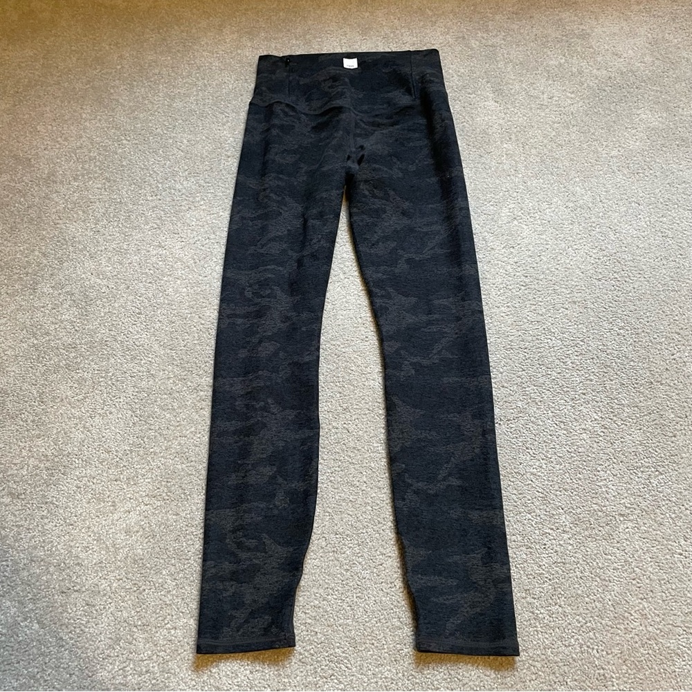 Vuori Leggings Pants Womens XS Extra Small Camo High Rise Clean Elevation Yoga